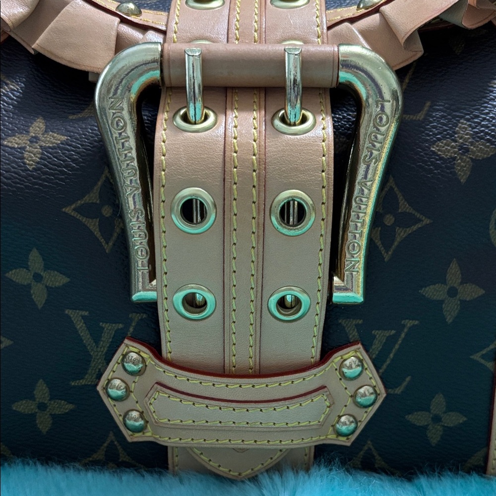 LOUIS VUITTON MONOGRAM LIMITED EDITION Leonor ruffle bag Excellent condition - Picture 4 of 15